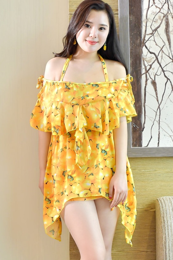ชุดว่ายน้ำคนอ้วน พร้อมส่ง :ชุดว่ายน้ำไซส์ใหญ่สีเหลืองแต่งลายลูกพีช set 3ชิ้น มีบราผูกคอ กางเกงติดกระโปรงและเสื้อคลุมผูกบ่าแต่งระบาย แบบเก๋น่ารักมากๆจ้า:รายละเอียดไซส์คลิกเลยจ้า