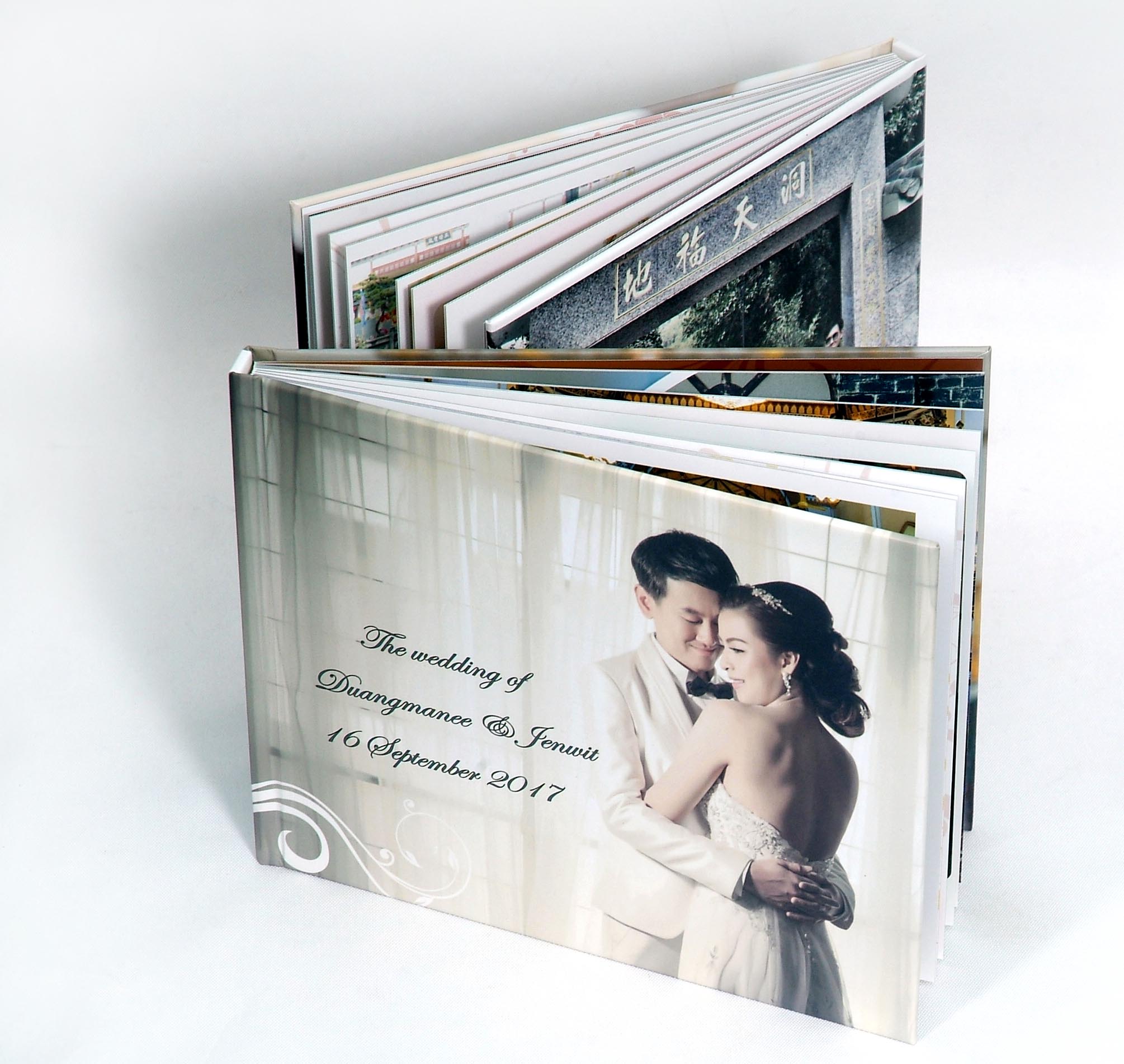 ของขวัญงานแต่ง PhotoBook ขนาด 8x12 นิ้ว แนวตั้ง 20หน้า ปกแข็งพิเศษ เคลือบร้อน