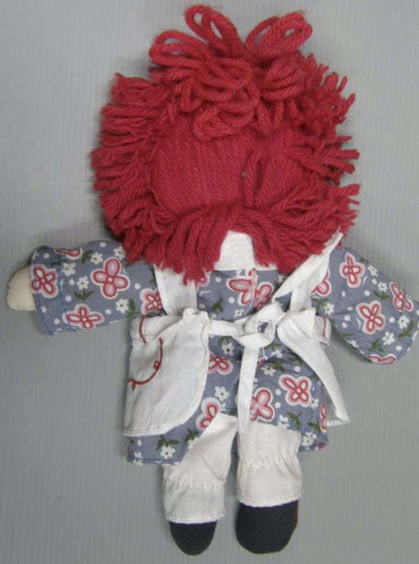 Raggedy Ann ขนาด 9 นิ้ว (มือสอง)