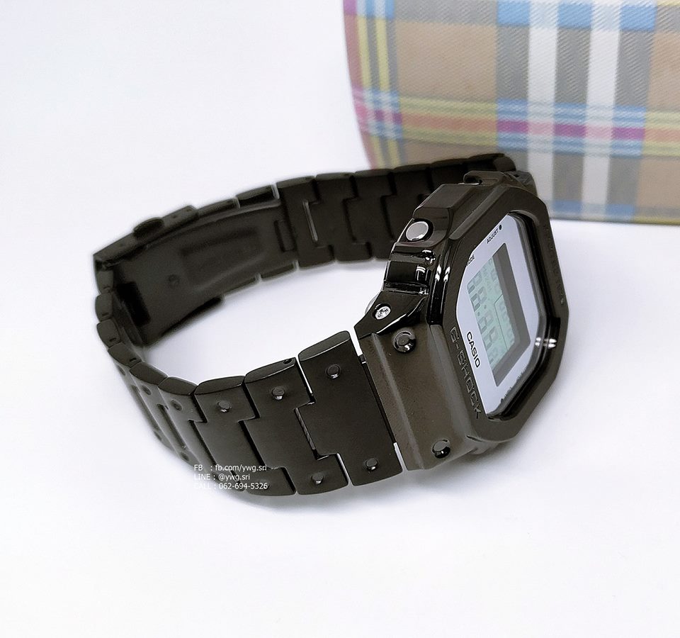 G-SHOCK CUSTOM รุ่น DW-5600 กรอบสายเหล็กดำหน้าเงิน