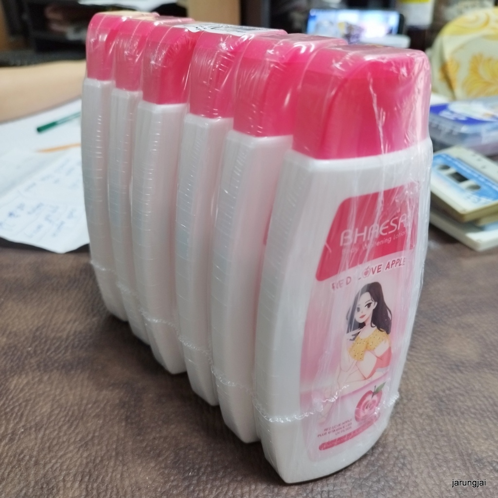 ครีมทาผิว เภสัช red love apple 150 มล. 6 ขวด