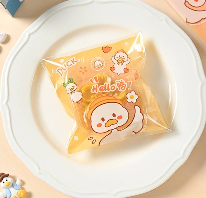 ถุงคุ๊กกี้ ฝากาว ขนาด 7x7 ซม.(ลายพิเศษสุด) จำนวน 95-100 ชิ้นต่อแพ็ค ชุดที่ 3/3