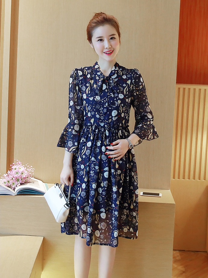 เดรสคลุมท้องแฟชั่นผ้าชีฟอง แขน4ส่วนระบาย ลายน่ารัก มีโบว์ที่คอ มีซับใน M L XL,XXL