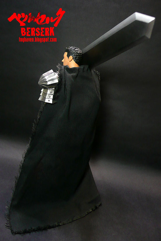 Dragon Berserk 1/6 Guts Black Swordsman 12-inch Figure