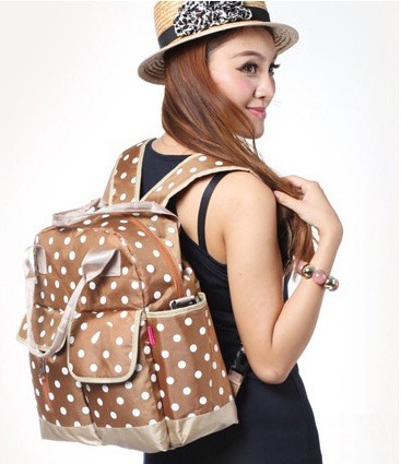 กระเป่าอเนกประสงค์ สำหรับคุณแม่ เก็บได้สารพัด จะถือหรือสะพายก็น่ารักฝุดๆ มี 3 สี