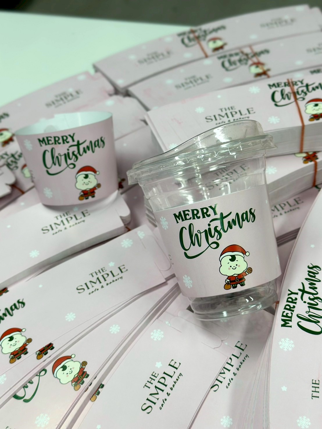 ผลงานปลอกสวมแก้ว พิมพ์โลโก้