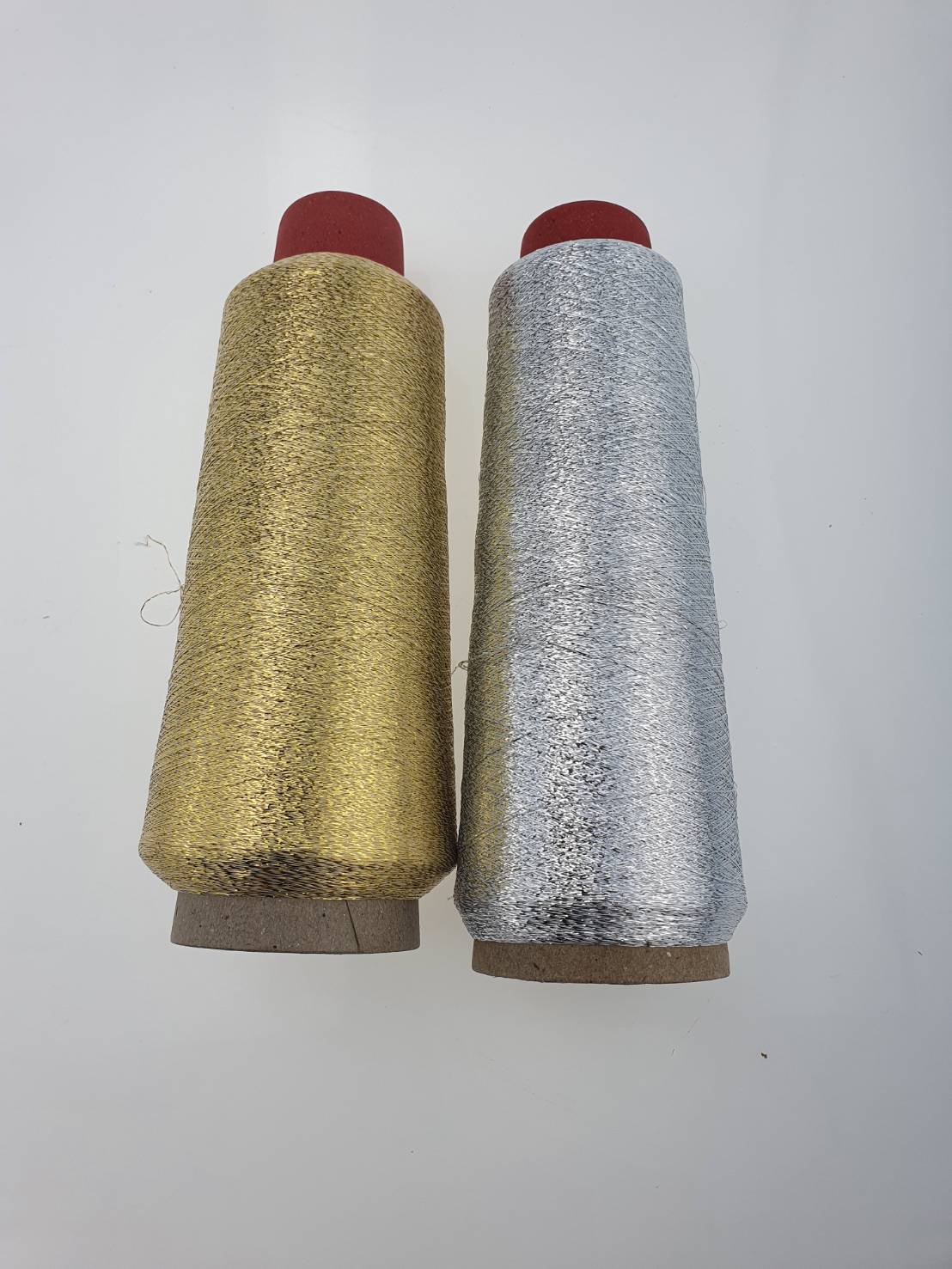 ดิ้นทองและดิ้นเงิน สำหรับพันบอล ดิ้นพันบอล ดิ้นทองดิ้นเงินสำหรับงานพันลูกบอลไฟ