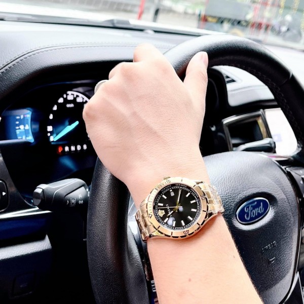 Versace VE3A00820 นาฬิกาผู้ชาย Hellenyium Quartz Men's Watch