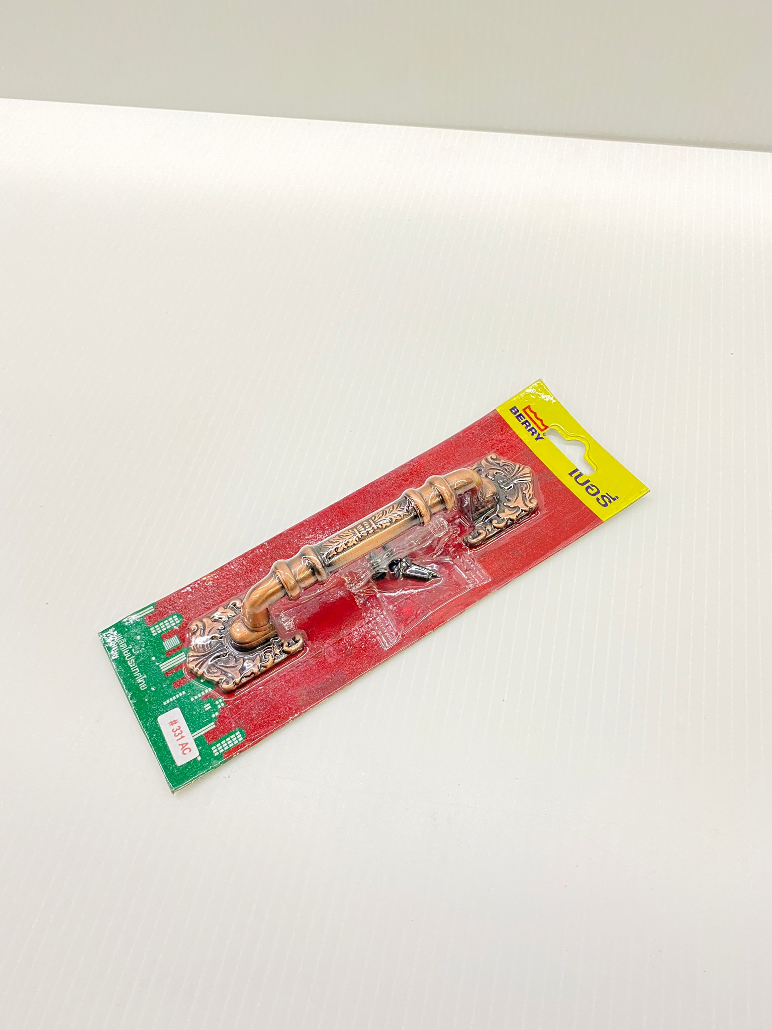 BERRY มือจับซิงค์ 6 นิ้ว ลายพฤกษา สีรมดำ #331AC