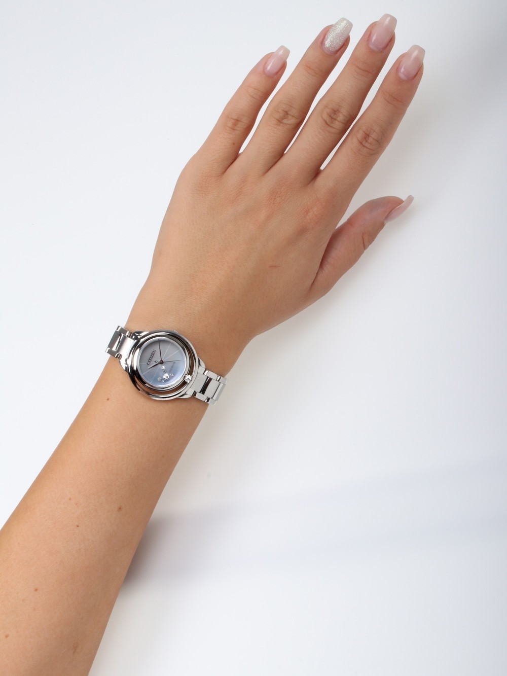 Citizen EW5520-84D นาฬิกาผู้หญิง Eco-Drive Sapphire Diamond 5 Pcs. Women's Watch