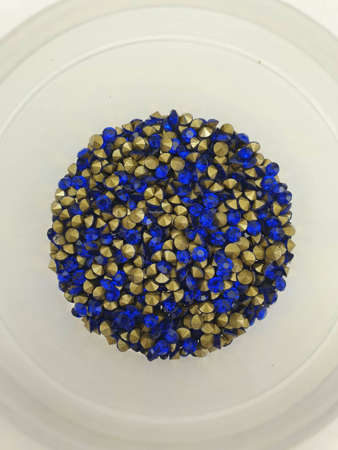 เพชรคริสตัลก้นแหลมขนาด 3.5 มิลลิเมตร (SS14) เพชรคริสตัลสำหรับงานเครื่องประดับ