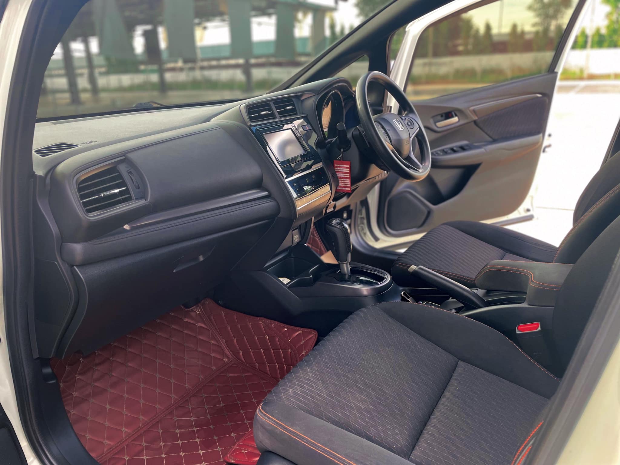 Honda Jazz GK 1.5RS AT 2017