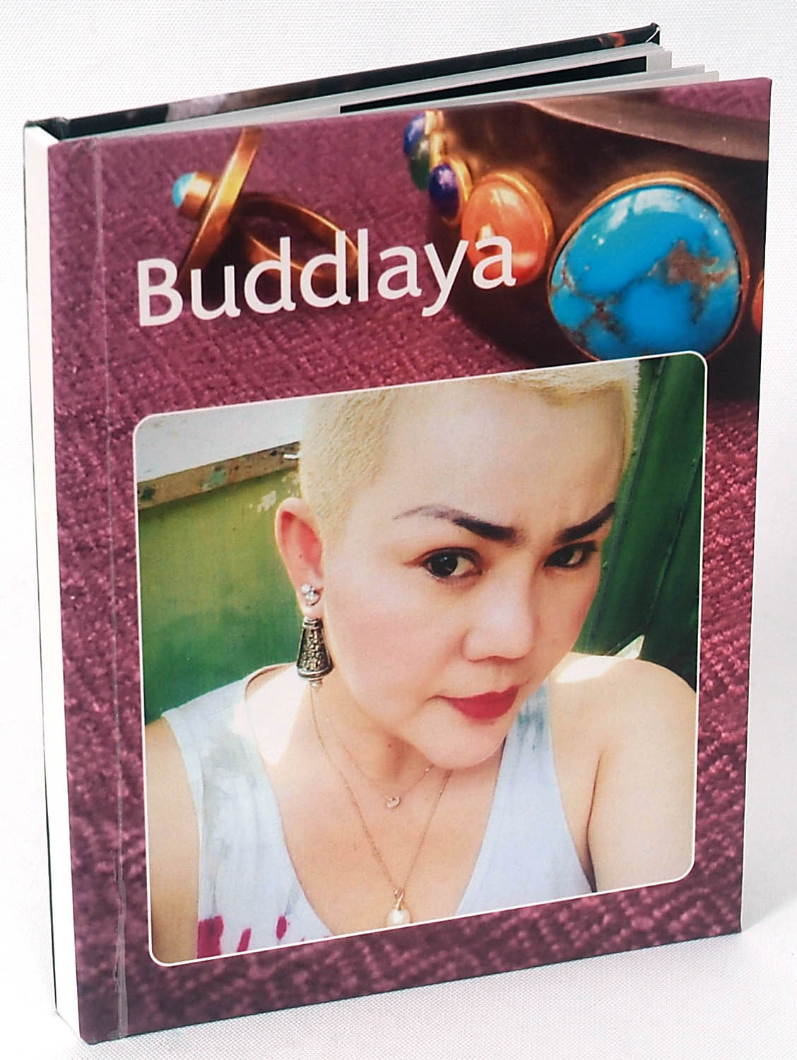 PhotoBook ขนาด 8x10 นิ้ว แนวตั้ง 20หน้า ปกแข็งพิเศษ เคลือบร้อน