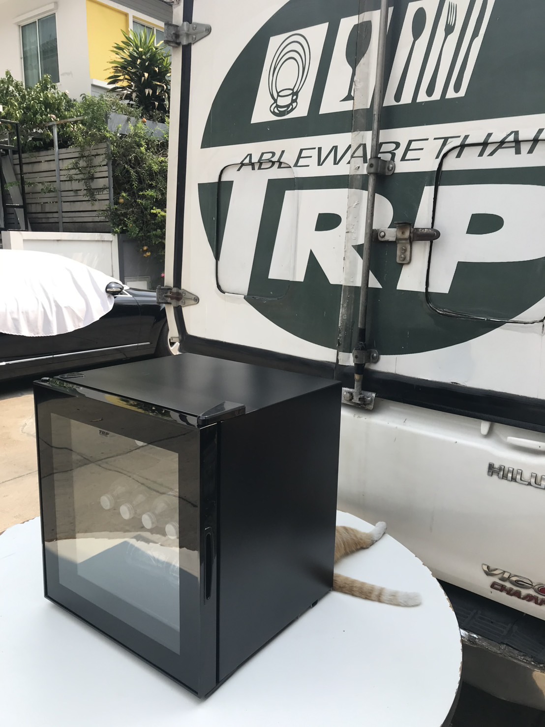 ตู้แช่น้ำในห้องพัก โรงแรม ตู้เย็นเล็ก ตู้เย็นโรงแรม นิบาร์ โรงแรม ประตูกระจกใส Mini Bar Hotel Mini Bar Glass Door