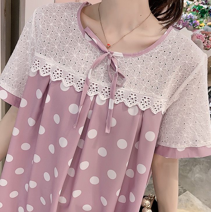 เดรสคลุมท้องแฟชั่น ช่วงบนประดับลูกไม้ ผ้าพิมพ์ลายจุด รอบท้องขยายได้เยอะ M L XL XXL