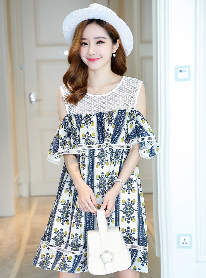 ชุดคลุมท้อง ลายวินเทจ เปิดไหล่ ระบายรอบ อก ด้านบนซีทรู ผ้าสวยใส่สบาย M,L,XL,XXL