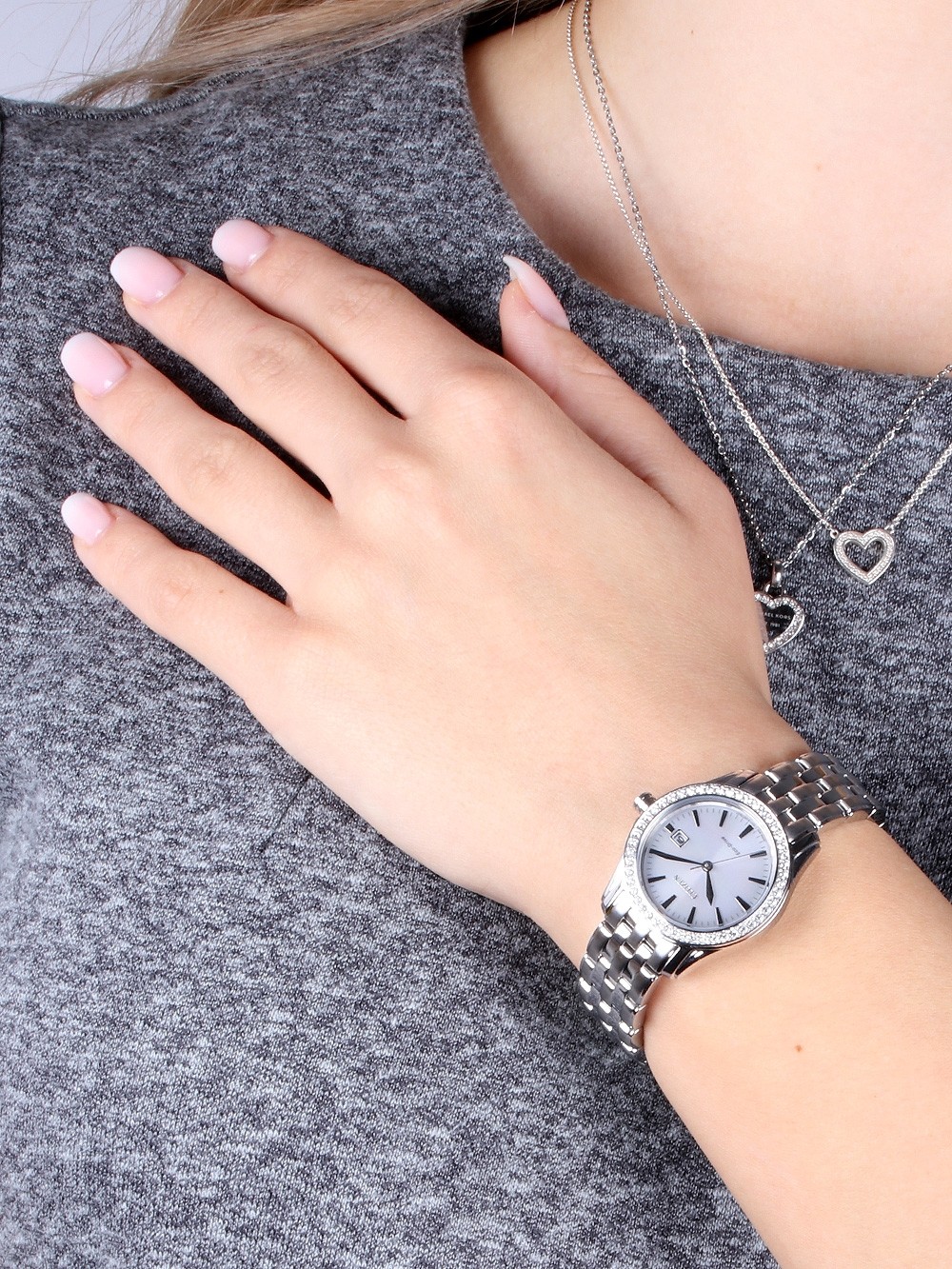 Citizen EW1901-58A นาฬิกาข้อมือผู้หญิง Eco-Drive Silhouette Swarovski Crystal Women's Watch