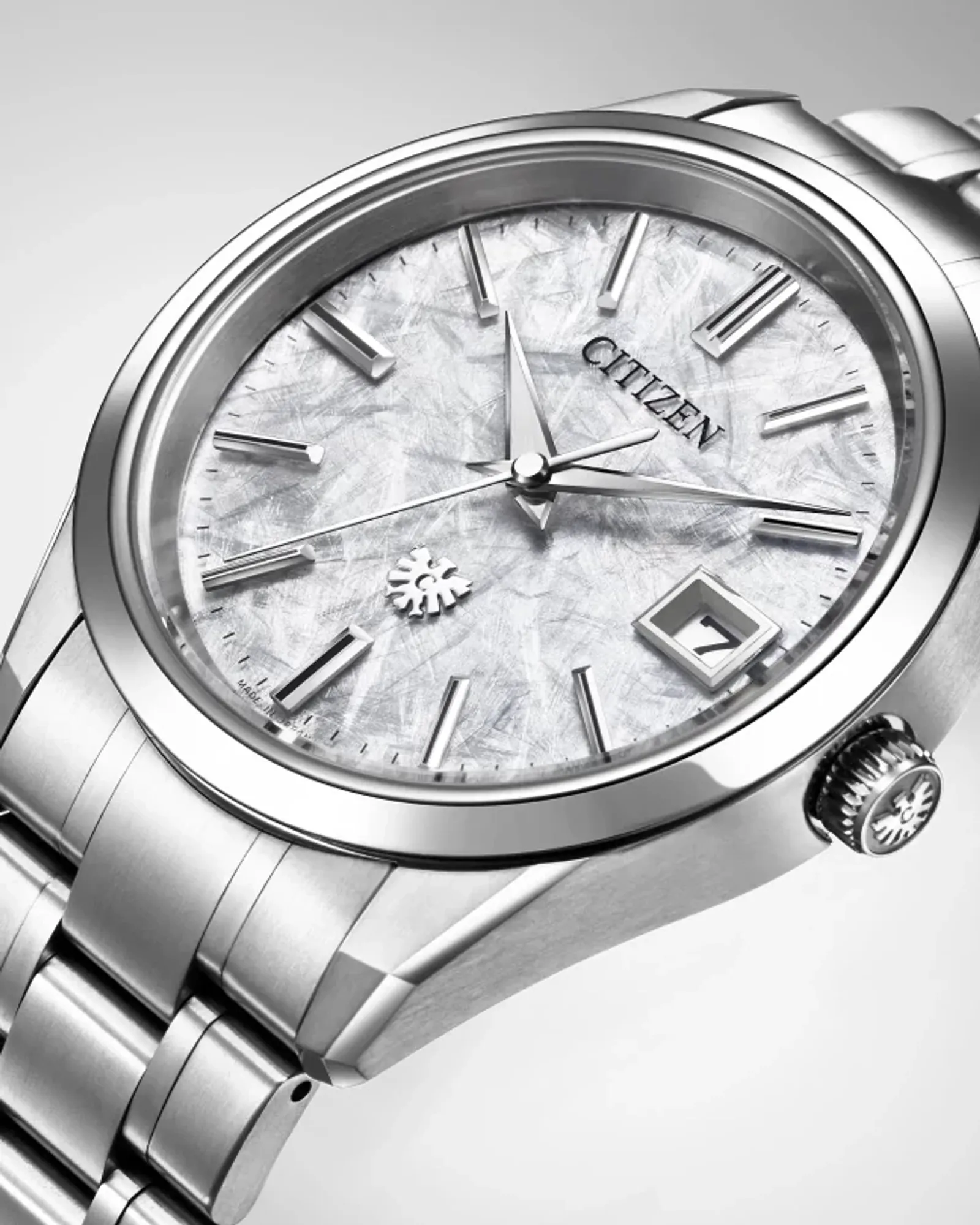 Citizen AQ4100-57B นาฬิกาผู้ชาย The CITIZEN Super Titanium™ Eco-Drive Men's Watch