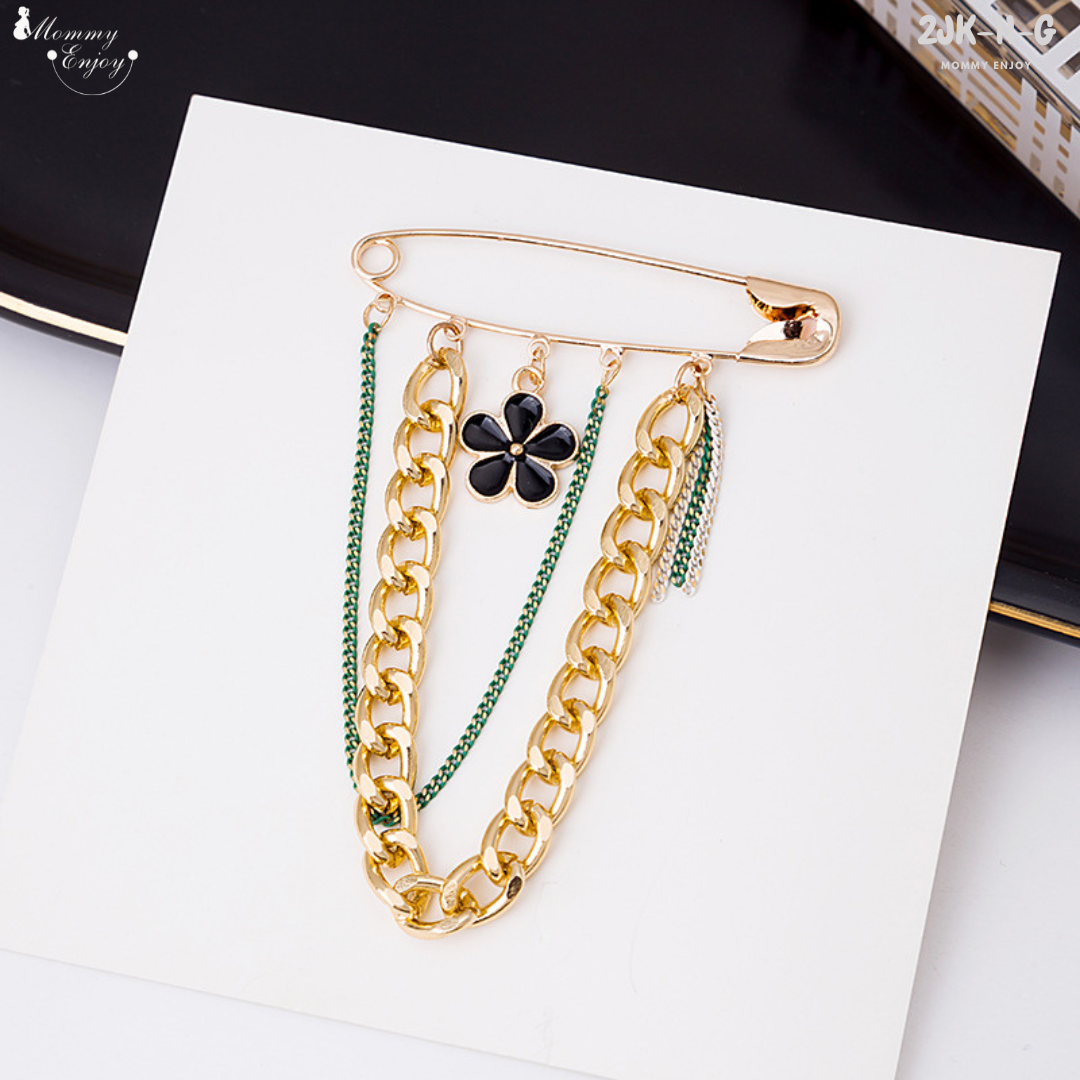 เข็มกลัดติดชุด ติดเพื่อความสวย หรือติดเพื่อความเชื่อสวยลงตัว เซตนี้ ตุ้งติ้งสวยมากค่ะ