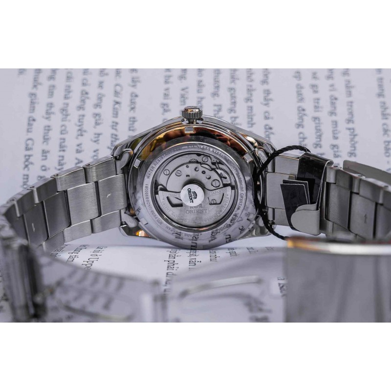 Orient RA-AK0303L10B นาฬิกาผู้ชาย Automatic Sun and Moon Men's Watch