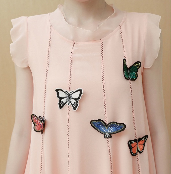 ชุดคลุมท้อง ผ้าชีฟอง ชมพู ประดับด้วยผีเสื้อตามตัว เริ่ดมาก มีซับในทั้งชุด M,L,XL,XXL