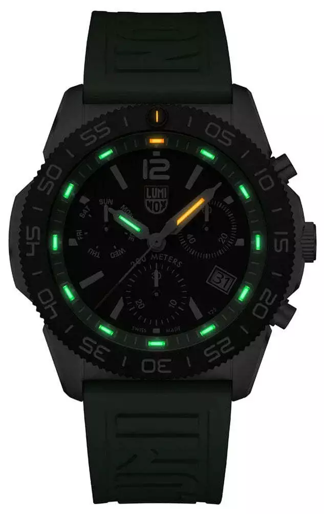 Luminox XS.3157.NF นาฬิกาผู้ชาย PACIFIC DIVER CHRONOGRAPH Quartz Men's Watch