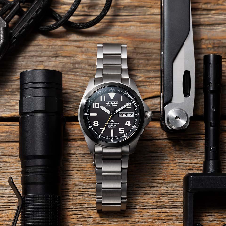 Citizen PMD56-2952 นาฬิกาผู้ชาย Eco-Drive Promaster Land Radio Controlled Titanium Made in Japan Men's Watch