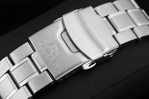 Orient AA02006M9 นาฬิกาผู้ชาย Ray Raven II Automatic 200M Men's Watch