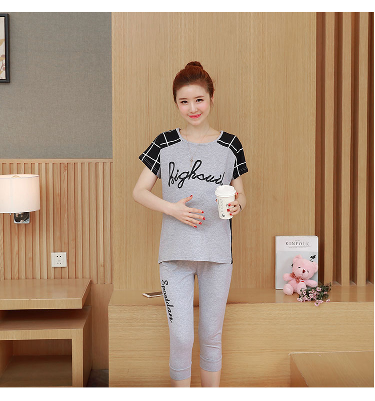 ชุดเสื้อคลุมท้อง+กางเกง 5ส่วน ลายสวย มีผ้าพยุงครรภ์ ปรับขนาดครรภ์ได้ สีเทา M,L,XL,XXL