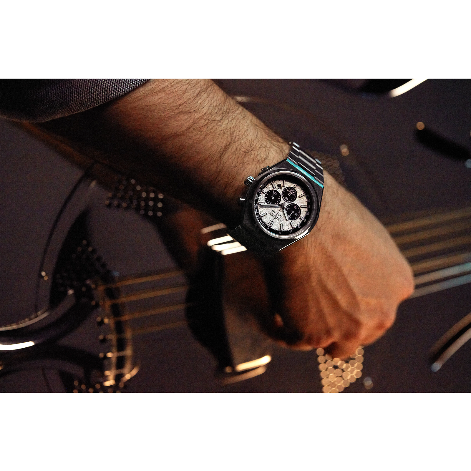 Citizen CA4610-85A นาฬิกาผู้ชาย Zenshin Chrono Titanium Eco-Drive Men's Watch