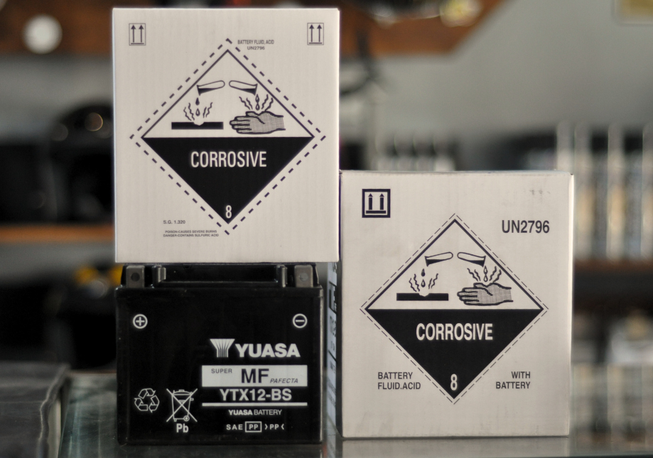 แบตเตอรี่ YUASA YTX12-BS