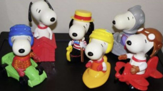 โมเดลสนูปปี้ (Snoopy) 6 แบบ ขนาด 7 นิ้ว (McDonalds)