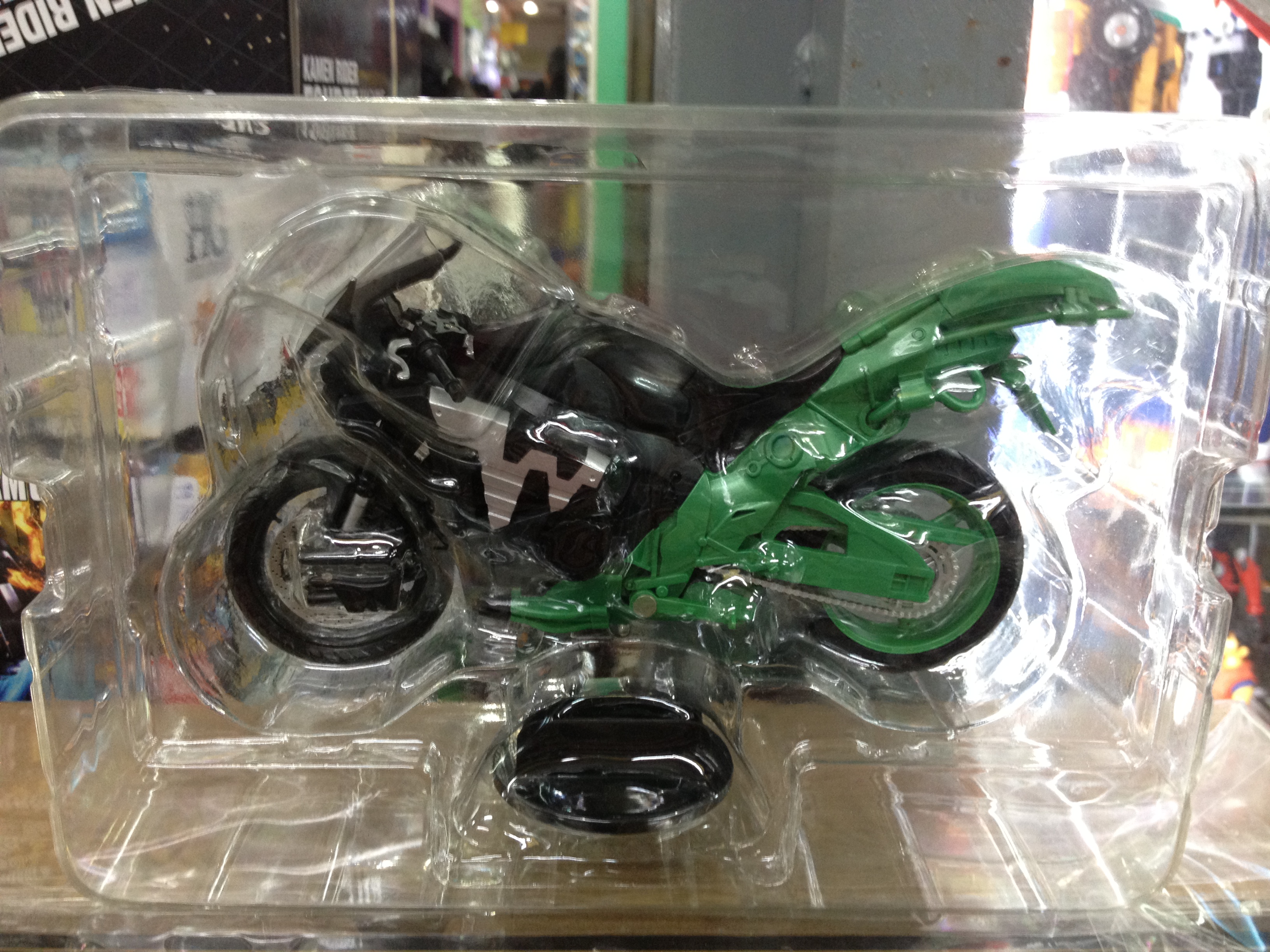 S.H.Figuarts Machine Hard Boilder