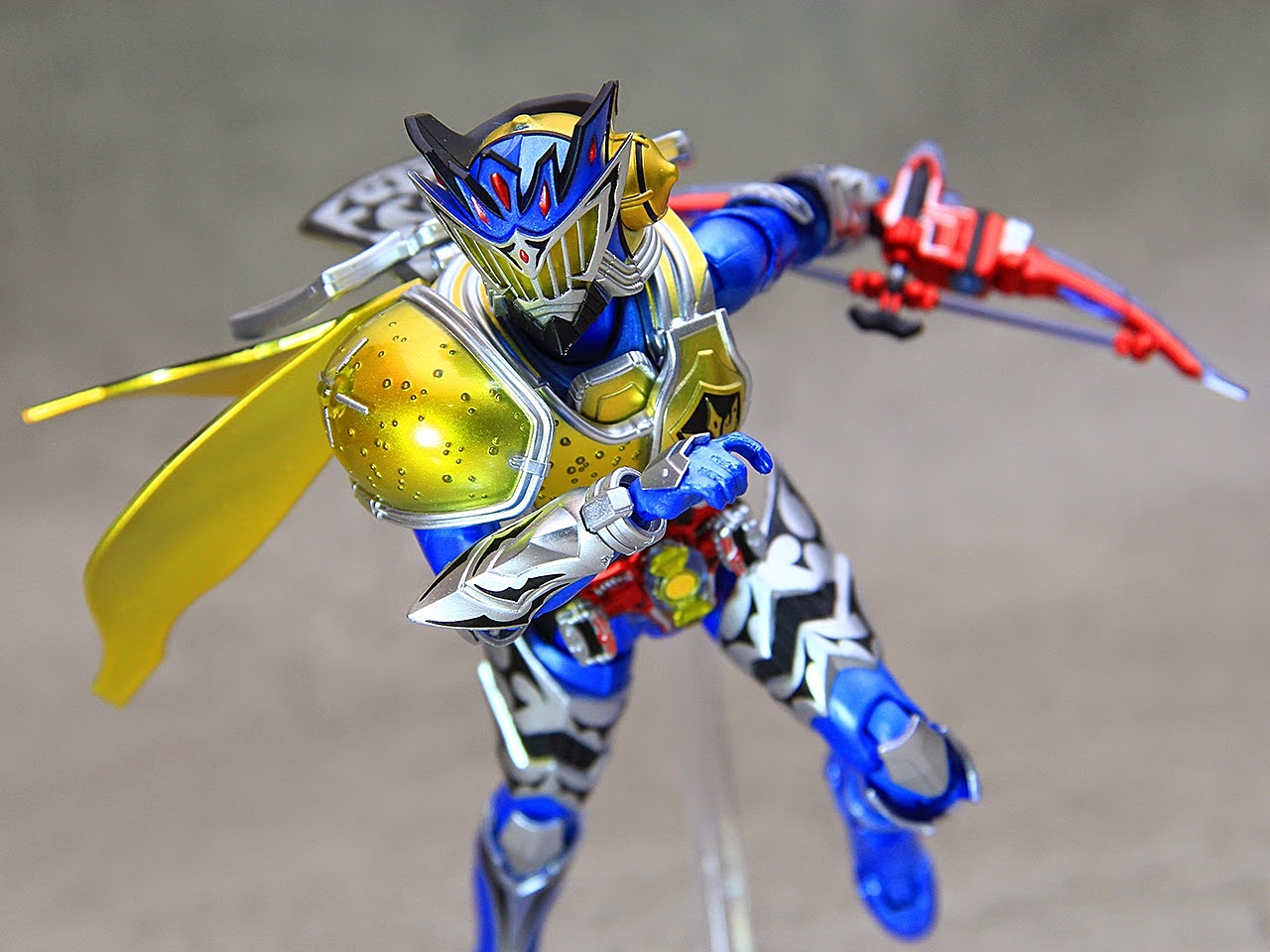 Limited SHFiguart Kamen Rider Duke Lemon Energy Arms
