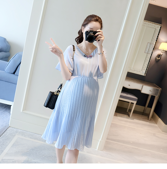 ชุดคลุมท้องเดรส ผ้าชีฟอง อัดพรีท เนื้อดี มีซับใน ประดับดอกไม้ช่วงคอ สุภาพ น่ารักค่ะ M L XL XXL