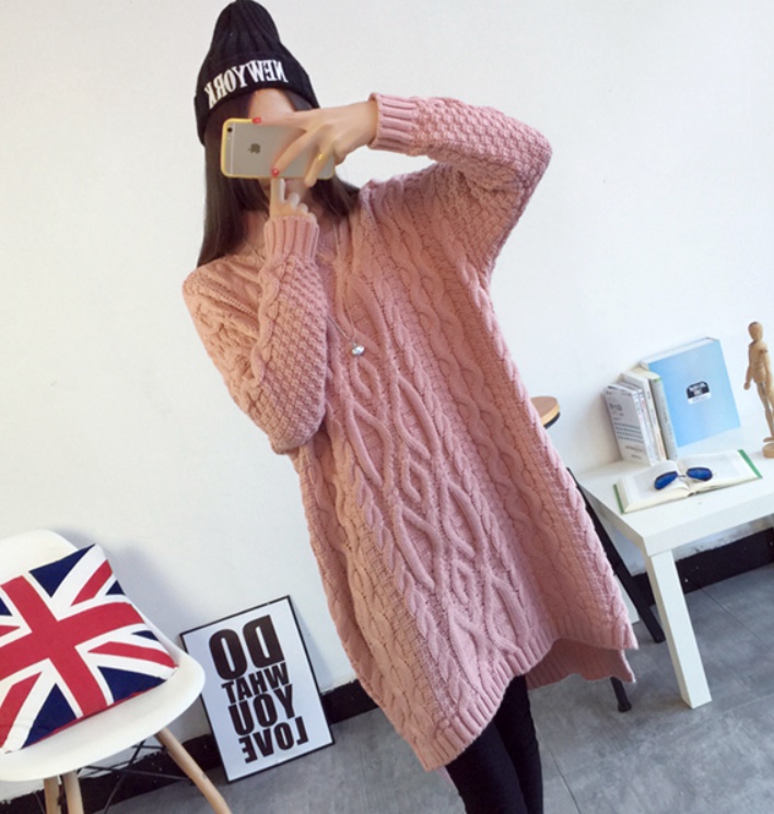 เสื้อกันหนาวพร้อมส่ง :เดรสยาวไหมพรมถักลายผ้าหนาสีชมพู คอสูงเสื้อยาวเหนือเข่า แบบสวยมากๆจ้า:รายละเอียดไซส์คลิกเลยจ้า