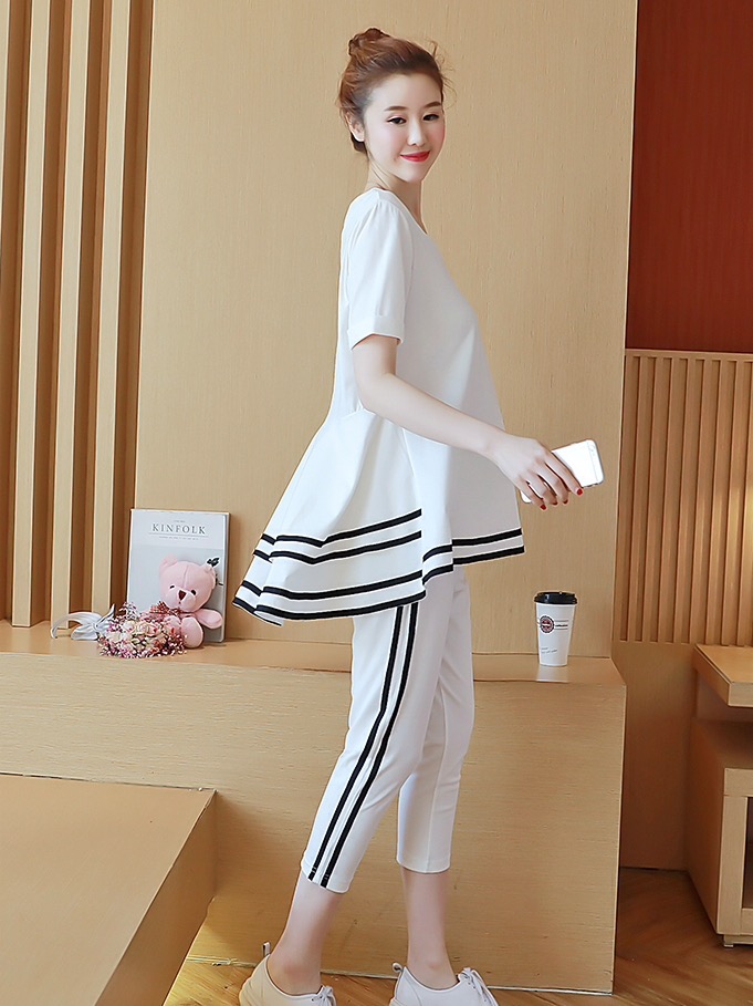 ชุดเสื้อ+กางเกง 5ส่วน ลายเส้นสปอต ดูคล่องตัว กระเป๋าหลอก เบาสบาย น่ารัก M,L,XL,XXL