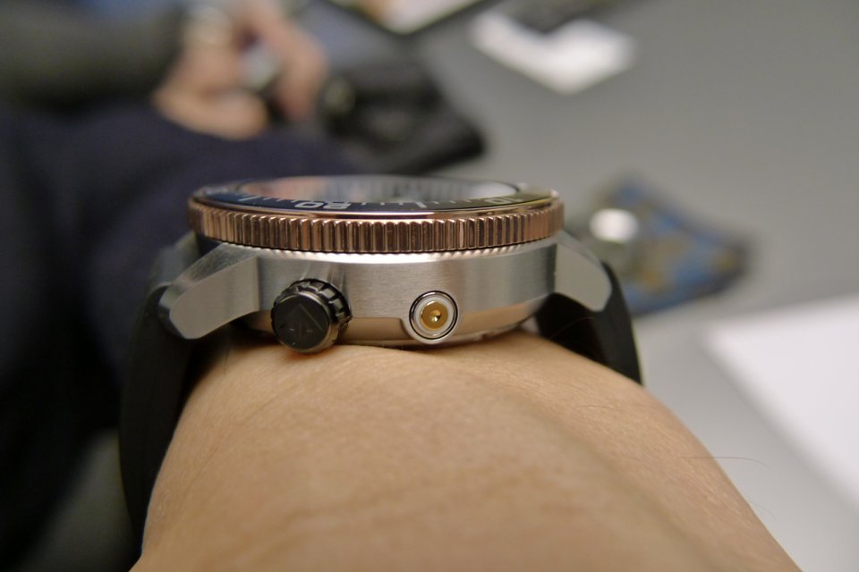 Citizen BN2037-11E นาฬิกาผู้ชาย Promaster Aqualand 30th Anniversary Limited Edition Eco-Drive Chronograph Marine Men's Watch