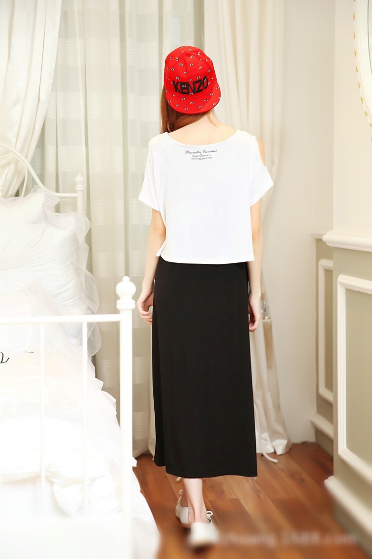 ชุดคลุมท้องแบบเปิดให้นมได้ ชุดยาว เปิดไหล่ ผ้ายืดนิ่ม ใส่สบาย ฟรีไซส์