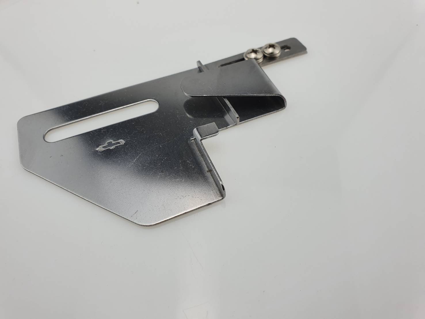 ซองพับชายปรับขนาดได้สำหรับจักรลาพื้นเรียบ ติดตั้งง่ายได้งานมาตรฐาน ลดเวลาการทำงานลงได้มาก