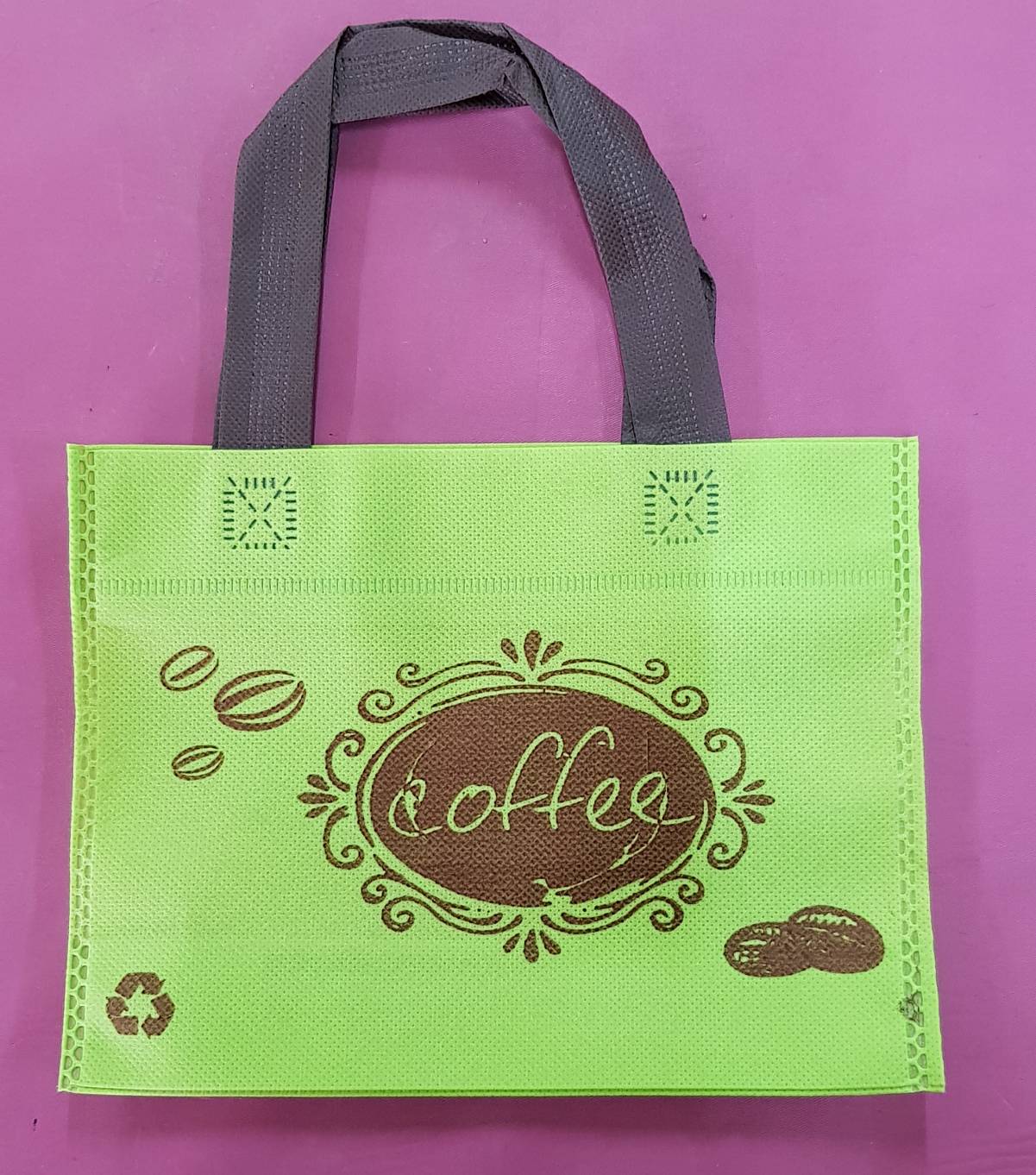 ถุงผ้าสปันบอนด์ ใส่กาแฟ ใส่ขนม งานช๊อต ขนาด กว้าง9" สูง7" ขยายก้น3" (50ใบ/แพ็ค)