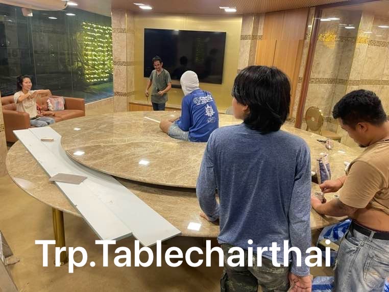 Trp.ทีอาร์พี Round Table 圆桌会议 餐桌 中式餐桌 配有旋转镜组 โต๊ะกลมหินอ่อน 340 ซม. 20 ที่นั่ง จานหมุน 260 ซม.พร้อม Lazysusan เลซี่ซูซาน จานหมุน ระบบหมุนด้วยไฟฟ้าแบตเตอรี่แบบชาร์ท มีรีโมทกดเดินหน้า ถอยหลัง เร่งหมุนเร็วหรือช้าได้