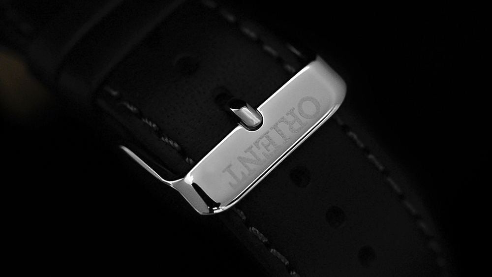 Orient AC0000CA0 นาฬิกาผู้ชาย 2nd Generation Bambino Version 3 Automatic Men's Watch