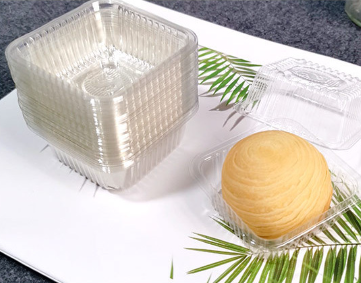 ถาดรองขนม ขนมไหว้พระจันทร์ ขนมเปี๊ยะ ถาดพลาสติก ขนาด 6.5, 7.5 และ 8.5 ซม.แพ็คละ 95-100 ใบ