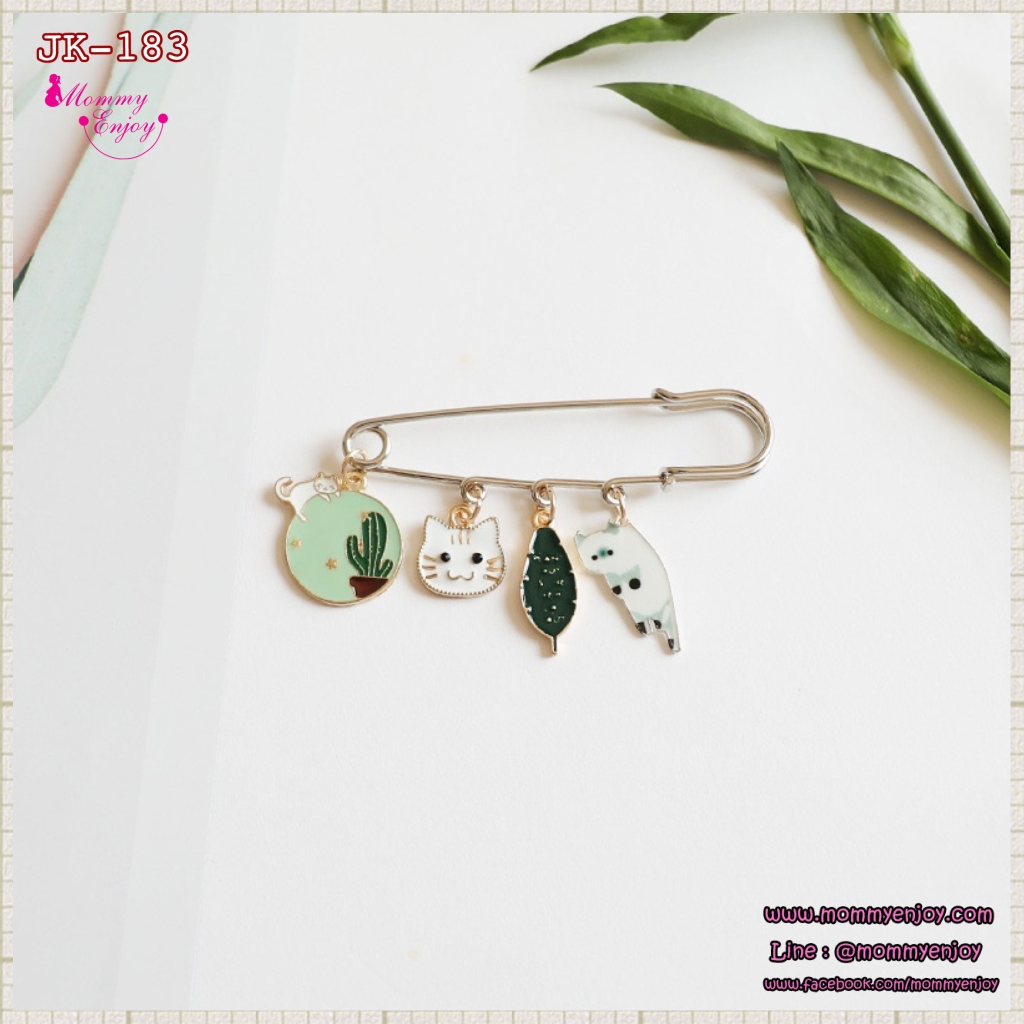 เข็มกลัดติดชุด เข็มกลัดคนท้อง ติดเพื่อความสวย หรือติดเพื่อความเชื่อก็ได้ น่ารักลงตัว เซตแมวน้อย