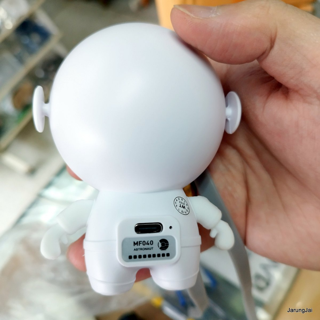 พัดลมพกพา พัดลมนักบินอวกาศ พัดลมนักบินศรีสะเกษ