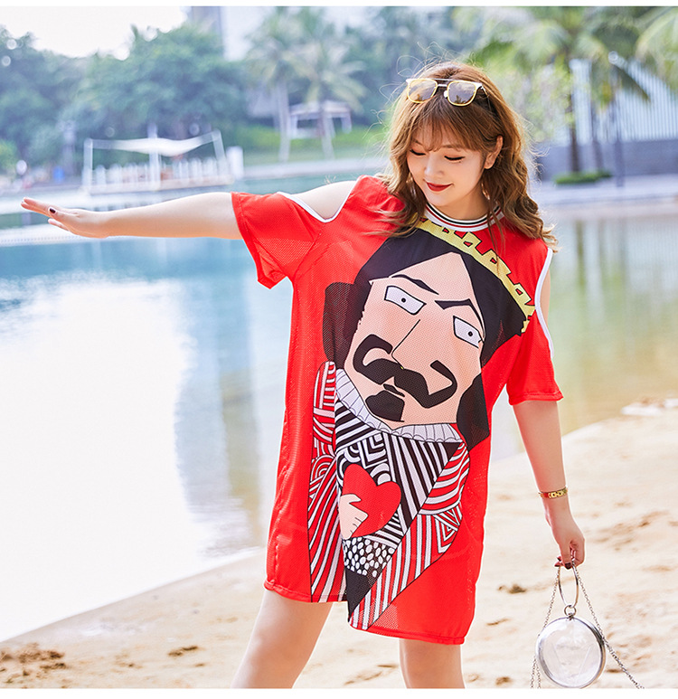 ชุดว่ายน้ำคนอ้วน 5xl พร้อมส่ง :ชุดว่ายน้ำไซส์ใหญ่สีแดงเว้าไหล่แต่งลายการ์ตูน set 3 ชิ้นมีบรา กางเกงขาสั้นและเสื้อคลุมสีสันสดใสแบบสวยมากๆจ้า:บรารอบอก38-48นิ้ว เอว34-44นิ้ว สะโพก42-54นิ้ว เสื้อคลุมรอบอกกว้าง50นิ้ว