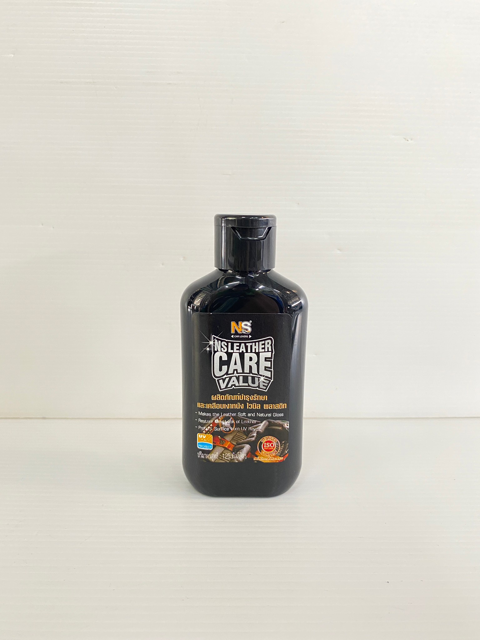 ผลิตภัณฑ์บำรุงรักษา เคลือบเงาหนัง ไวนิล พลาสติก 125 ml. CAR-01-125 NS-Home