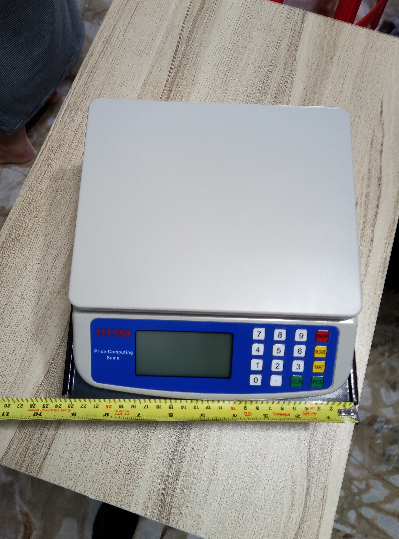 เครื่องชั่งน้ำหนักดิจิตอล DT-580 จอ LCD คมชัด ใช้ในครัวเรือน ร้านค้า โรงงาน ตัดน้ำหนักภาชนะออกได้ แบบคำนวณราคาได้ เครื่องชั่งดิจิตอล ชั่งได้สูงสุด 30Kg ตาชั่ง เครื่องชั่ง เบเกอรี่ กิโล ดิจิตอล