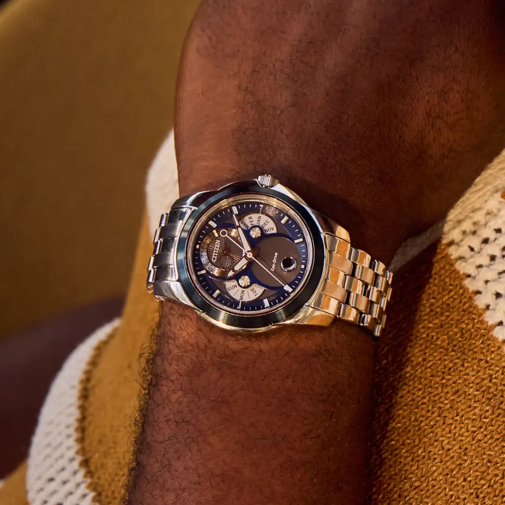 Citizen BU0088-51H นาฬิกาผู้ชาย Calendrier Moonphase Eco-Drive Men's Watch